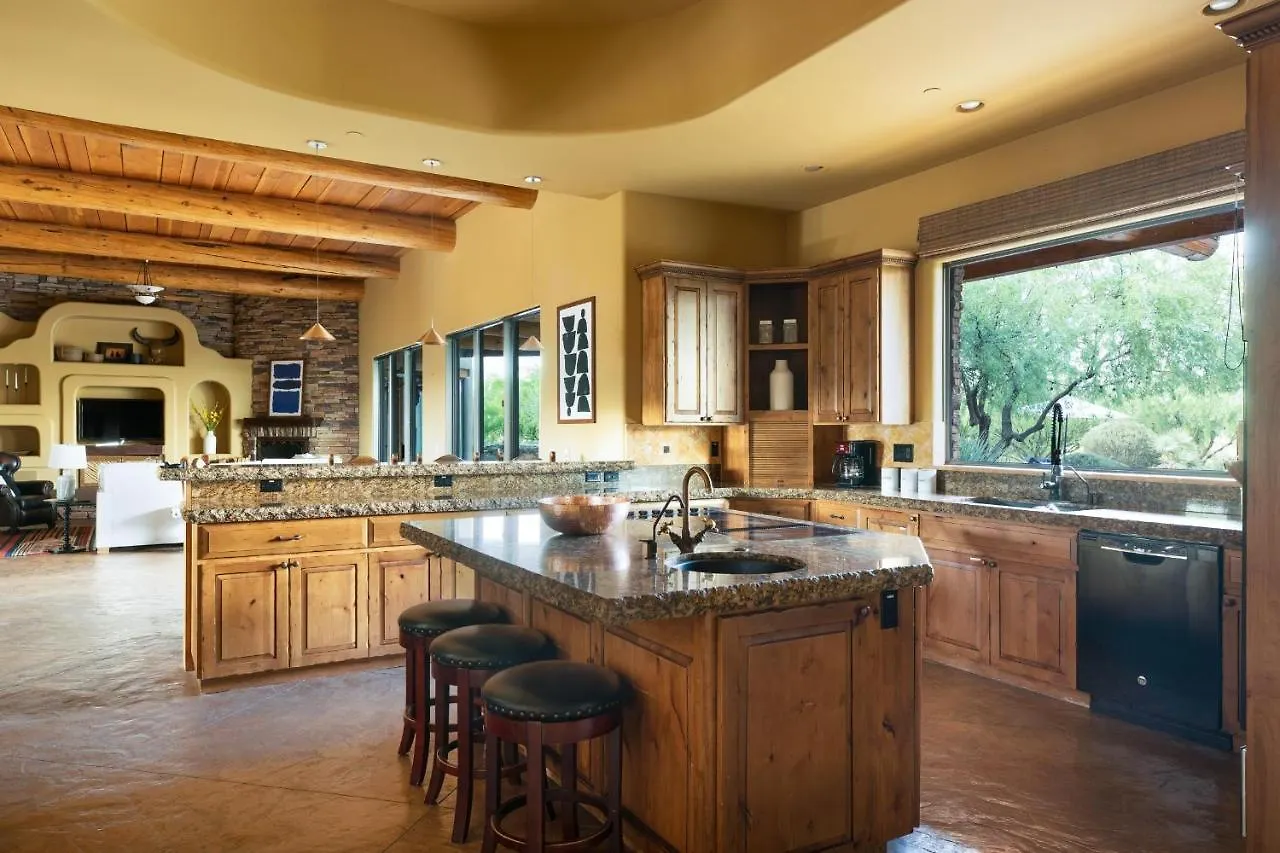 Westland By Avantstay Scottsdale